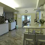 Primula Hotel 2*
